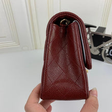 Load image into Gallery viewer, CC Flap Bag X Caviar Small 20cm
