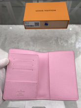Load image into Gallery viewer, PASSPORT COVER
