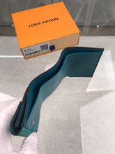 Load image into Gallery viewer, DISCOVERY COMPACT WALLET

